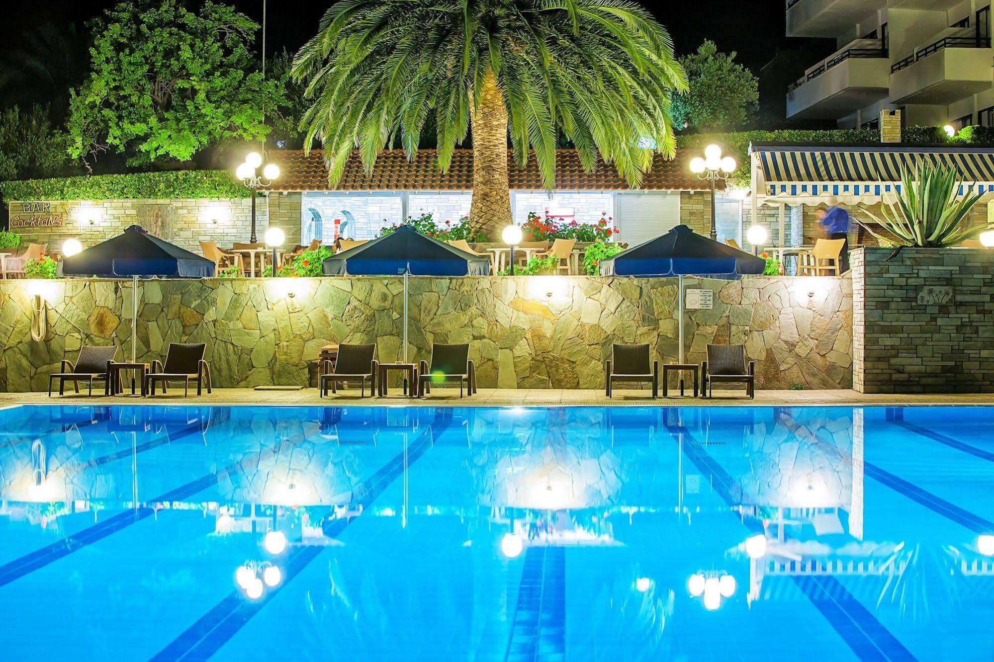 Xenios Port Marina Hotel Pefkochori Exterior photo